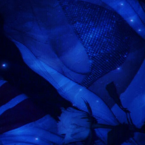 和大奶女人做爱
